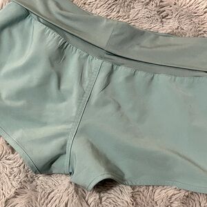 Roxy Endless Summer Board Shorts 2” Size XS Green EUC